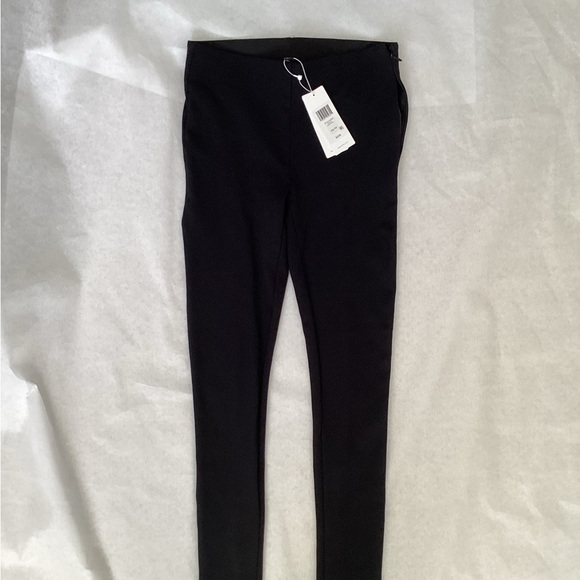 NWT Eileen Fisher Graphite Leggings, Size XS.  (Zipper needs replacing) - Picture 3 of 10